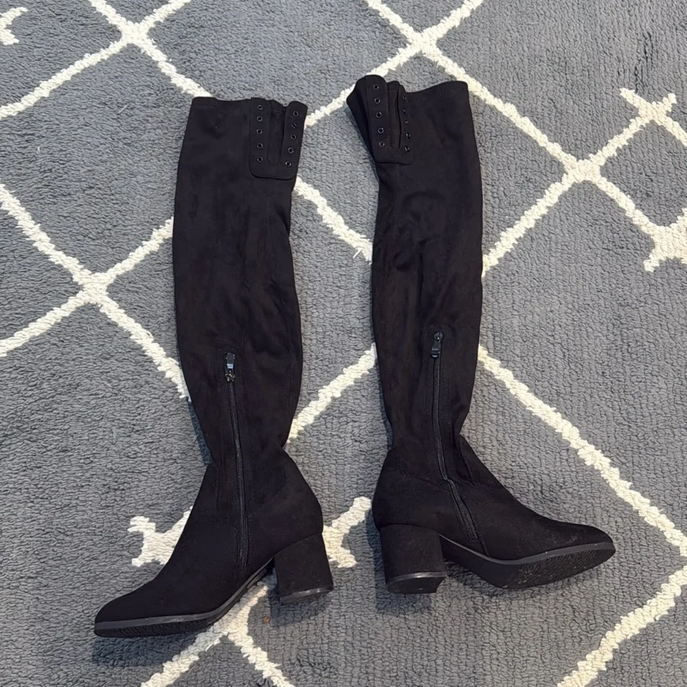Black Over-the-Knee Women's Boots